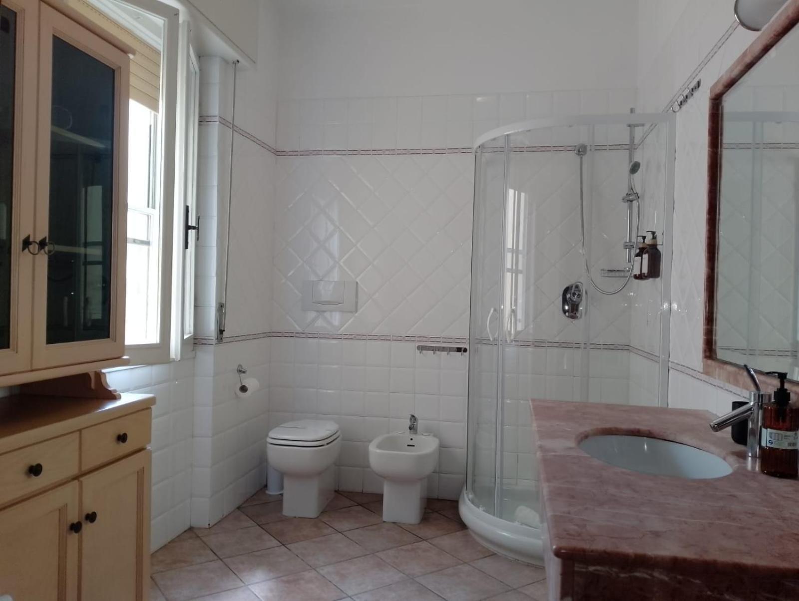 Alghero Seaside Guest House - Affittacamere ภายนอก รูปภาพ
